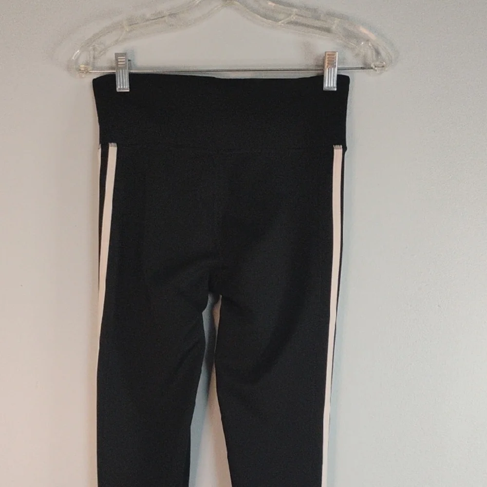 Adidas Black w/ White Stripes Activewear Leggings Size S Sporty Athleisure